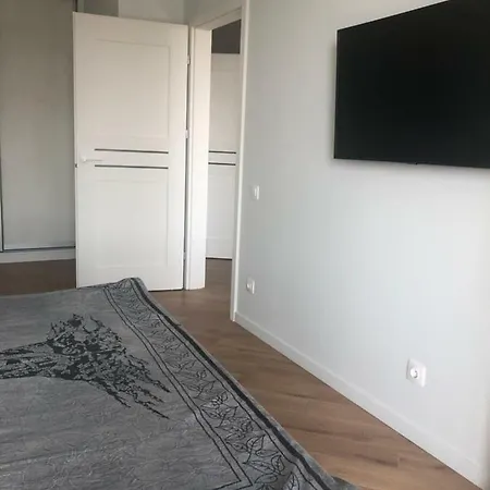 однокомнатная квартира с террасой в аркадии Apartment